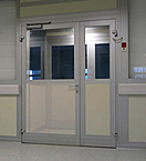 Тамбурная дверь